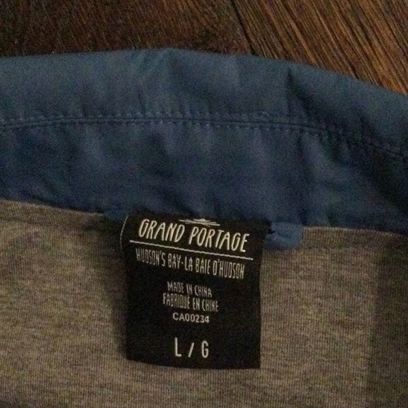 BNWT men’s lightweight windbreaker - Picture 3 of 7